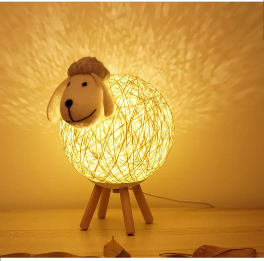 veilleuse à prise agneau enfant – lumière douce pour un sommeil serein - Mon Univers Enfant