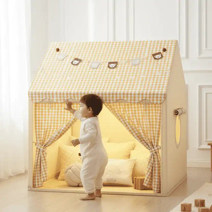cabane enfant interieur beige | WideTent™ - Mon Univers Enfant