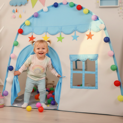 Enfant jouant dans la tente