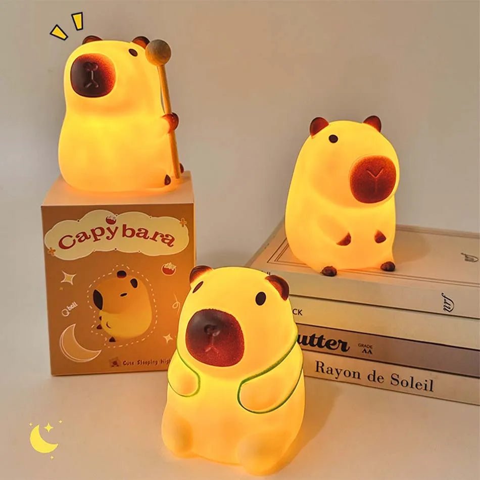 lampe capybara assis serein - mini veilleuse lumineuse 8,5 cm pour enfant - MUE - Mon Univers Enfant