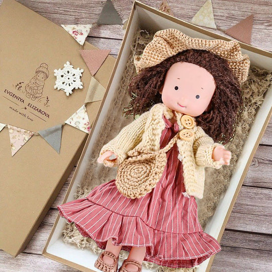 poupee en peluche handmade belle dame