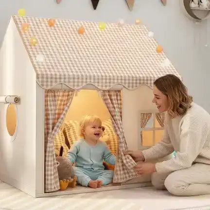 Tente enfant avec enfant et parent - souriant